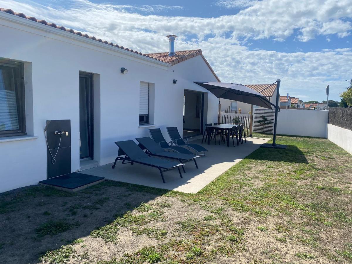 Maison En Bord De Mer Au Domaine Du Bois Soret 山地圣母村 外观 照片